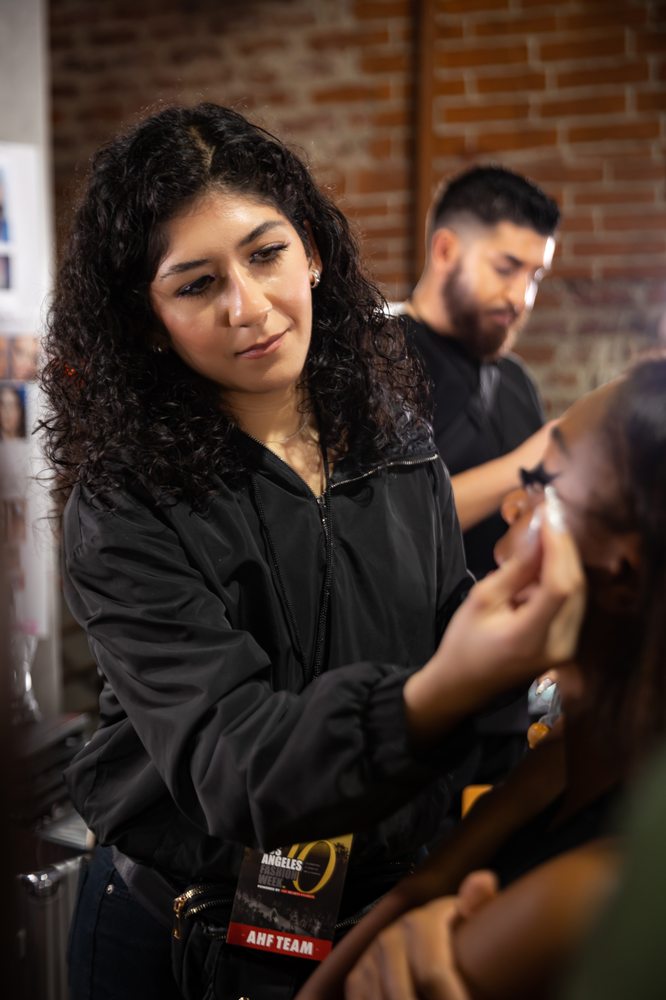 Makeup By Julieta Logo