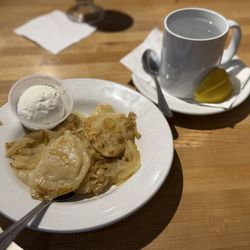 Lucky Lou's American Kitchen - Pirogues 05/26