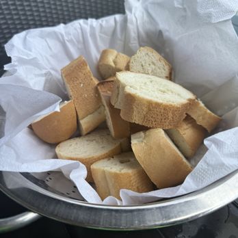 Killer Shrimp - Basket of bread - Seafood Near Me - Marina Del Rey, California