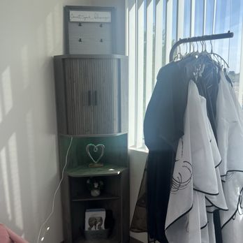 WellNow - Inside suite - Hair Stylists Near Me - Lake Forest, California