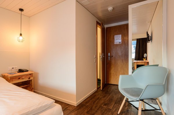 Jungfrau Lodge, Annex Crystal by null