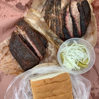 Franklin Barbecue - Barbeque Near Me - Austin, Texas