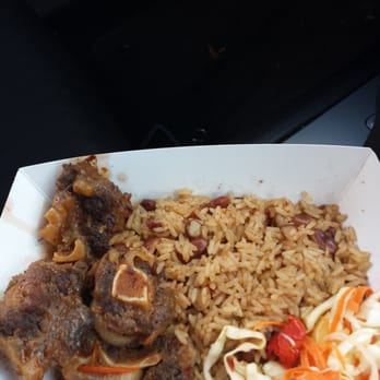 The Food Gallery - a plate of rice, meat and vegetables - American Near Me The Food Gallery - a plate of rice, meat and vegetables - American Near Me