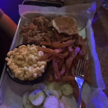 Fox & Locke - Pulled Pork - Comfort Food Near Me - Franklin, Tennessee