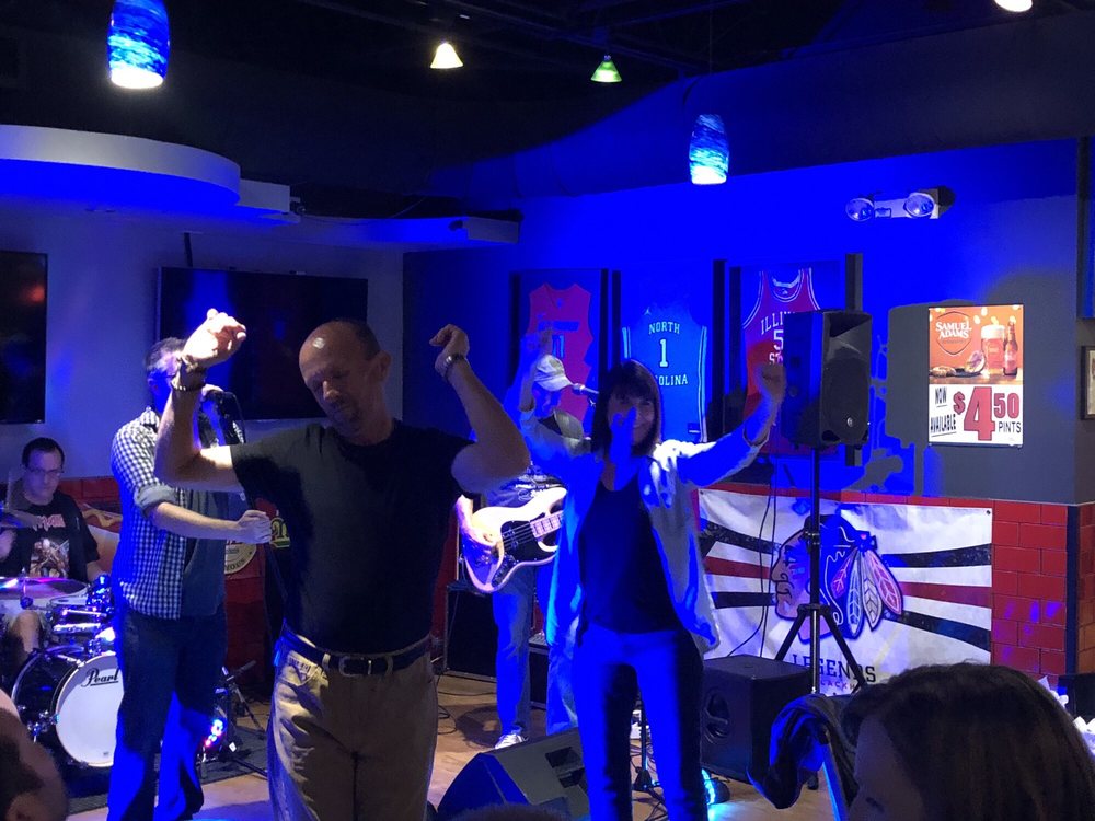 LEGENDS SPORTS BAR & GRILL 21 Photos & 41 Reviews 712 S Eldorado Rd