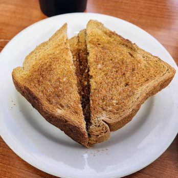 Big Boy - Wheat toast - American Near Me - Southfield, Michigan