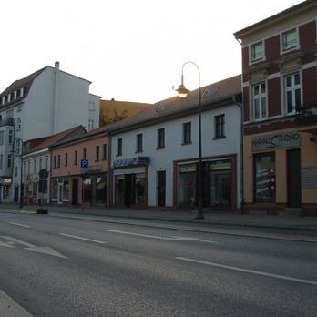 Bernauer Straße - Hotels & Travel Near Me - Oranienburg, BB