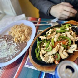 Taqueria Y Carniceria Martinez - Chicken fajitas