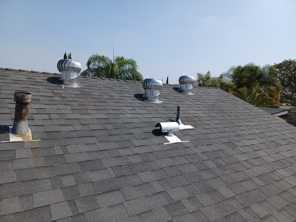 Slide of Everlasting Roofing Corp