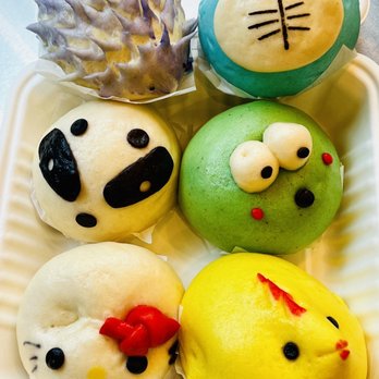 Bao Bao Dim Sum - Cute baos, but not very tasty - Montréal, QC