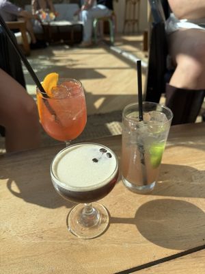 Twins Lounge by null