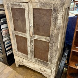 Kolbe Antiques & Art
