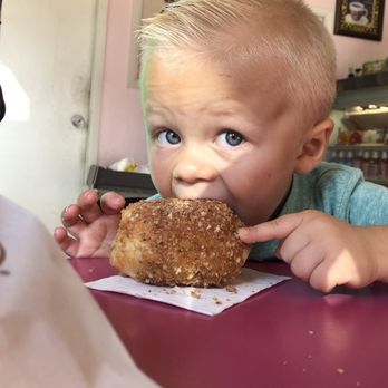 Freshh Donuts - That was the BEST crumb donut - Donuts Near Me - Riverside, California