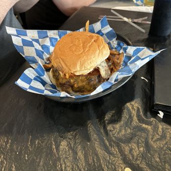 Tavern In The Hills - Breakfast burger with extra patty - New American Near Me - Pittsburgh, Pennsylvania Tavern In The Hills - Breakfast burger with extra patty - New American Near Me - Pittsburgh, Pennsylvania