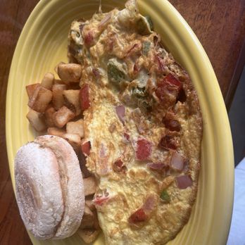 Blackfins Riverfront Grill - Omelette - Seafood Near Me - Sebastian, Florida