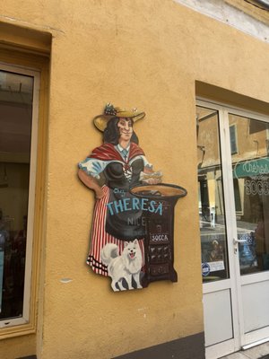 Chez Thérésa by null