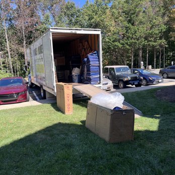 Prince Movers - They brought TV boxes thank goodness for us and our flat screens!!! So efficient too! - Movers Near Me Prince Movers - They brought TV boxes thank goodness for us and our flat screens!!! So efficient too! - Movers Near Me