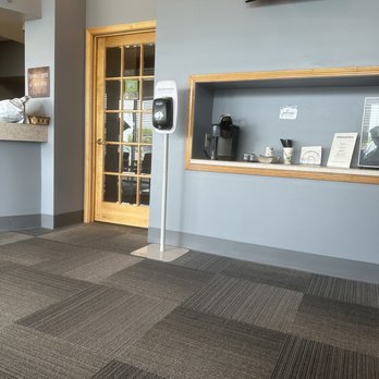 Sunnyside Dental Care - Waiting area - General Dentistry Near Me - Indianapolis, Indiana Sunnyside Dental Care - Waiting area - General Dentistry Near Me - Indianapolis, Indiana
