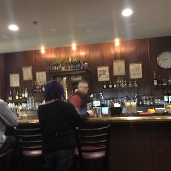 Thirsty's Cocktails & Lounge - Cocktail Bars Near Me - Reno, Nevada