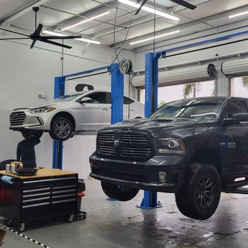 SoloTech AutoWorks - Auto Repair Near Me - West Melbourne, Florida SoloTech AutoWorks - Auto Repair Near Me - West Melbourne, Florida