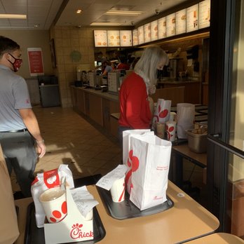 Chick-fil-A - 6.27.20 - workers were on top of it! - Fast Food Near Me - Walnut Creek, California