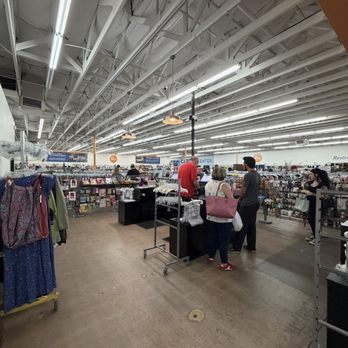 Goodwill Thrift Store and Donation Center - Thrift Stores Near Me - Tucson, Arizona