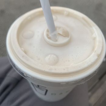 Shake Shack Dumbo - Milk shake - Burgers Near Me - Brooklyn, New York Shake Shack Dumbo - Milk shake - Burgers Near Me - Brooklyn, New York