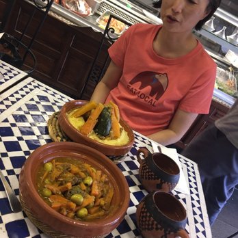 Mosaic Grill - Middle Eastern Near Me - London, XGL