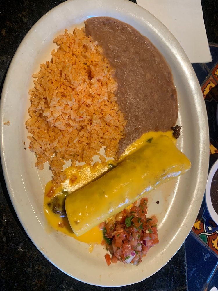 Lupe's Comida con Sabor