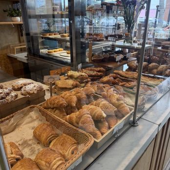 Le Pain Quotidien - Bakeries Near Me - Beverly Hills, California Le Pain Quotidien - Bakeries Near Me - Beverly Hills, California