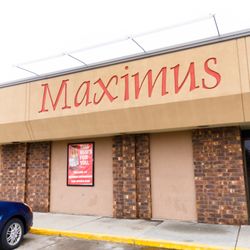 Maximus Restaurant & Sports Bar