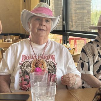 Crackers & Co Cafe - American Near Me - Mesa, Arizona