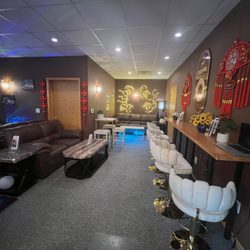 Ping's Coffee Bar - Lounge Area as you first walk in.