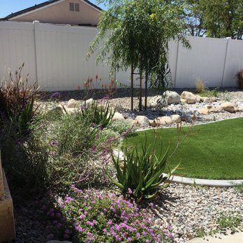 Schubert Landscaping - Front yard with full grown plants for drought tolerance. - Landscape Architects or Designers Near Me - Highland, California Schubert Landscaping - Front yard with full grown plants for drought tolerance. - Landscape Architects or Designers Near Me - Highland, California