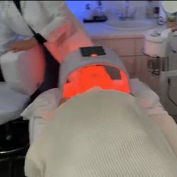 Esy Skin - LED light treatment
