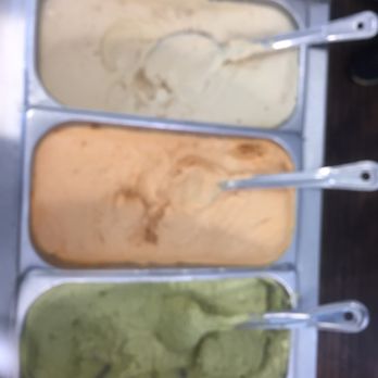 The Mediterranean Chickpea - Hummus: green one was the best ( Cilantro Jalapeno) - Vegan Near Me - Tampa, Florida The Mediterranean Chickpea - Hummus: green one was the best ( Cilantro Jalapeno) - Vegan Near Me - Tampa, Florida