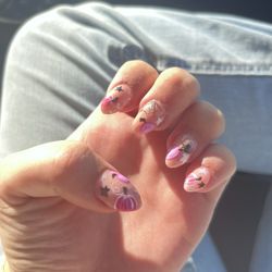 Hillsdale Nails - This is the outcome of my own nails