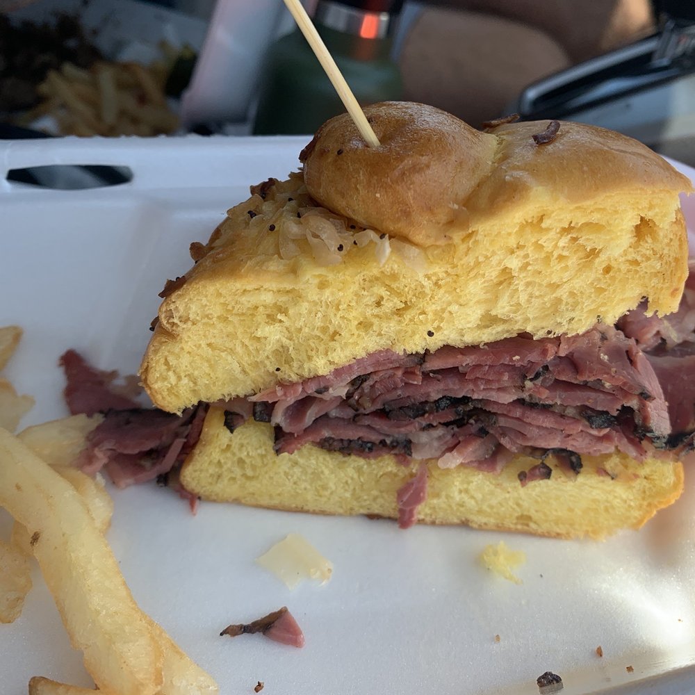 Miracle Mile Delicatessen - Pastrami sandwich on an onion roll - Delis Near Me - Phoenix, Arizona Miracle Mile Delicatessen - Pastrami sandwich on an onion roll - Delis Near Me - Phoenix, Arizona