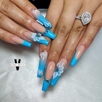 Vegas Nails - Nail Salons Near Me - Chicago, Illinois