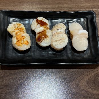 Waka Sakura - Scallop lovers - Conveyor Belt Sushi Near Me - Irvine, California Waka Sakura - Scallop lovers - Conveyor Belt Sushi Near Me - Irvine, California