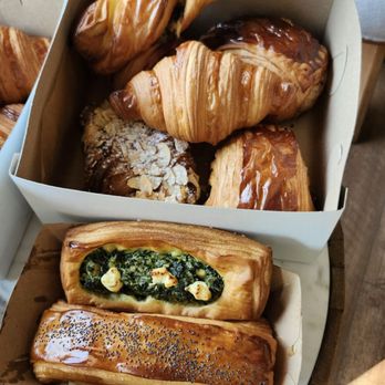 La Boulangerie - Bakeries Near Me - Port Coquitlam, British Columbia