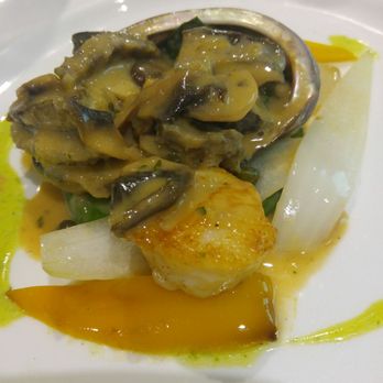 Cafe Miro - Kona Abalone & Scallop with Mushroom Fond de Veau Sauce - Modern European Near Me - Honolulu, Hawaii Cafe Miro - Kona Abalone & Scallop with Mushroom Fond de Veau Sauce - Modern European Near Me - Honolulu, Hawaii