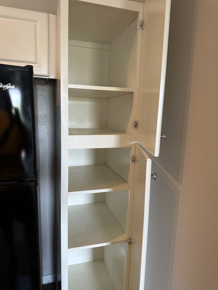 SPARKLING SISTERS JANITORIAL SOLUTIONS Plano, Texas Office Cleaning