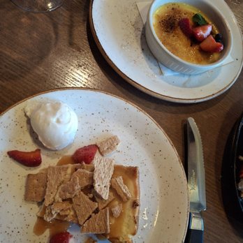 Horatio's - Complimentary Desserts as an apology for not having a meal - Seafood Near Me - San Leandro, California