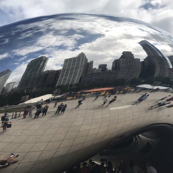 Cloud Gate - Public Art Near Me - Chicago, Illinois