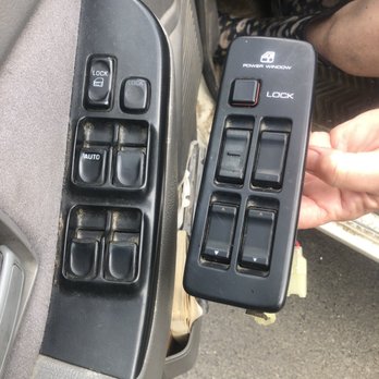 Bonanza Auto Dismantlers - Original on arm rest (6 buttons)  & the one they sent has only 5 buttons and under it two big plugs,  ours has only one. - Towing Near Me - Shingle Springs, California