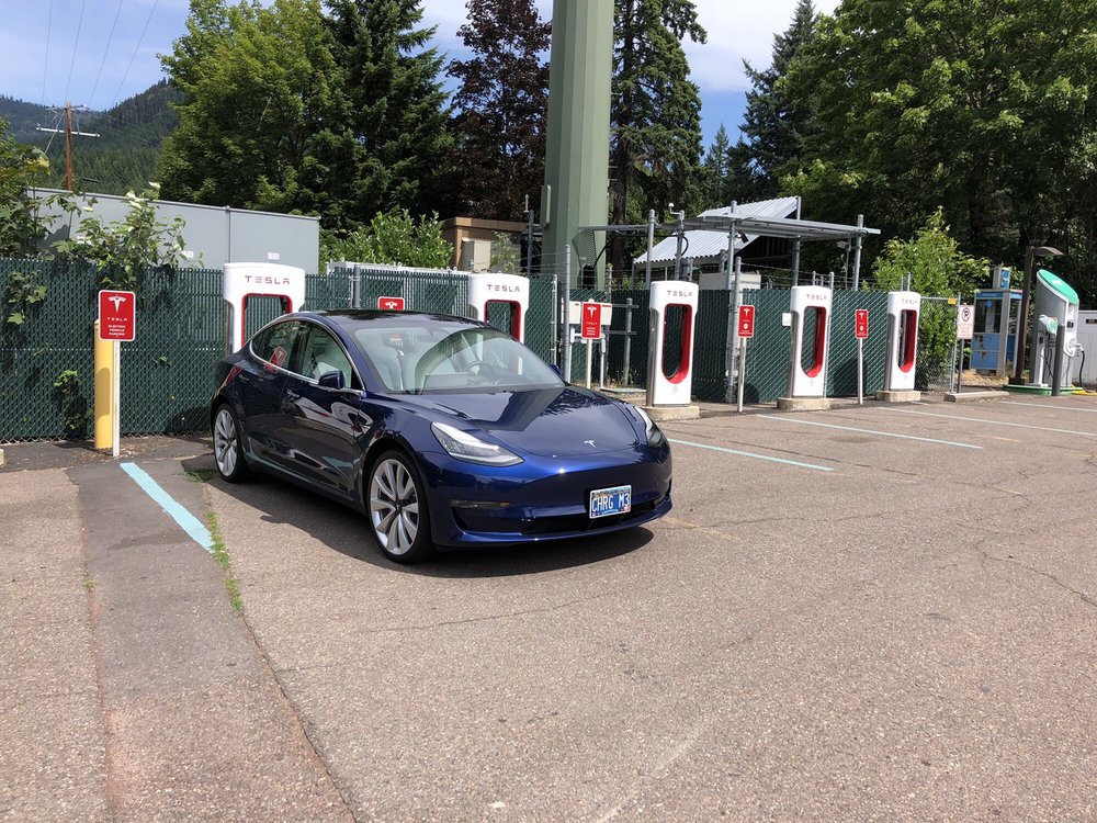 TESLA SUPERCHARGER Updated July 2024 210 D St, Detroit, Oregon EV