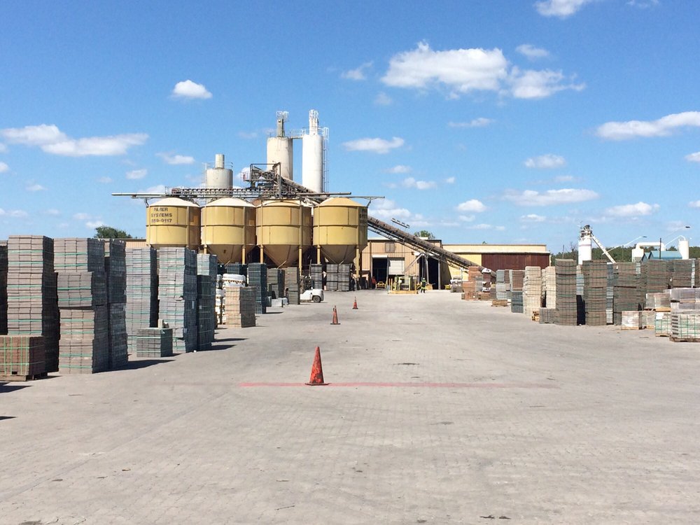 OLDCASTLE COASTAL Updated October 2024 19 Photos 39 W Landstreet