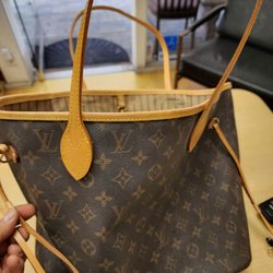 Deluxe Shoe Repair - New straps