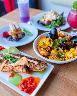 La Viga Seafood & Cocina Mexicana by null